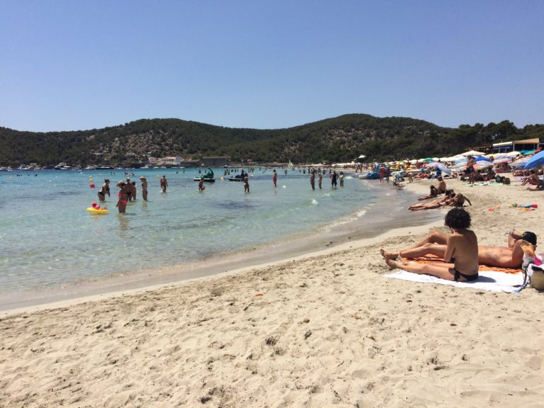 Melhores praias de Ibiza Las Salinas (Ses Salines)
